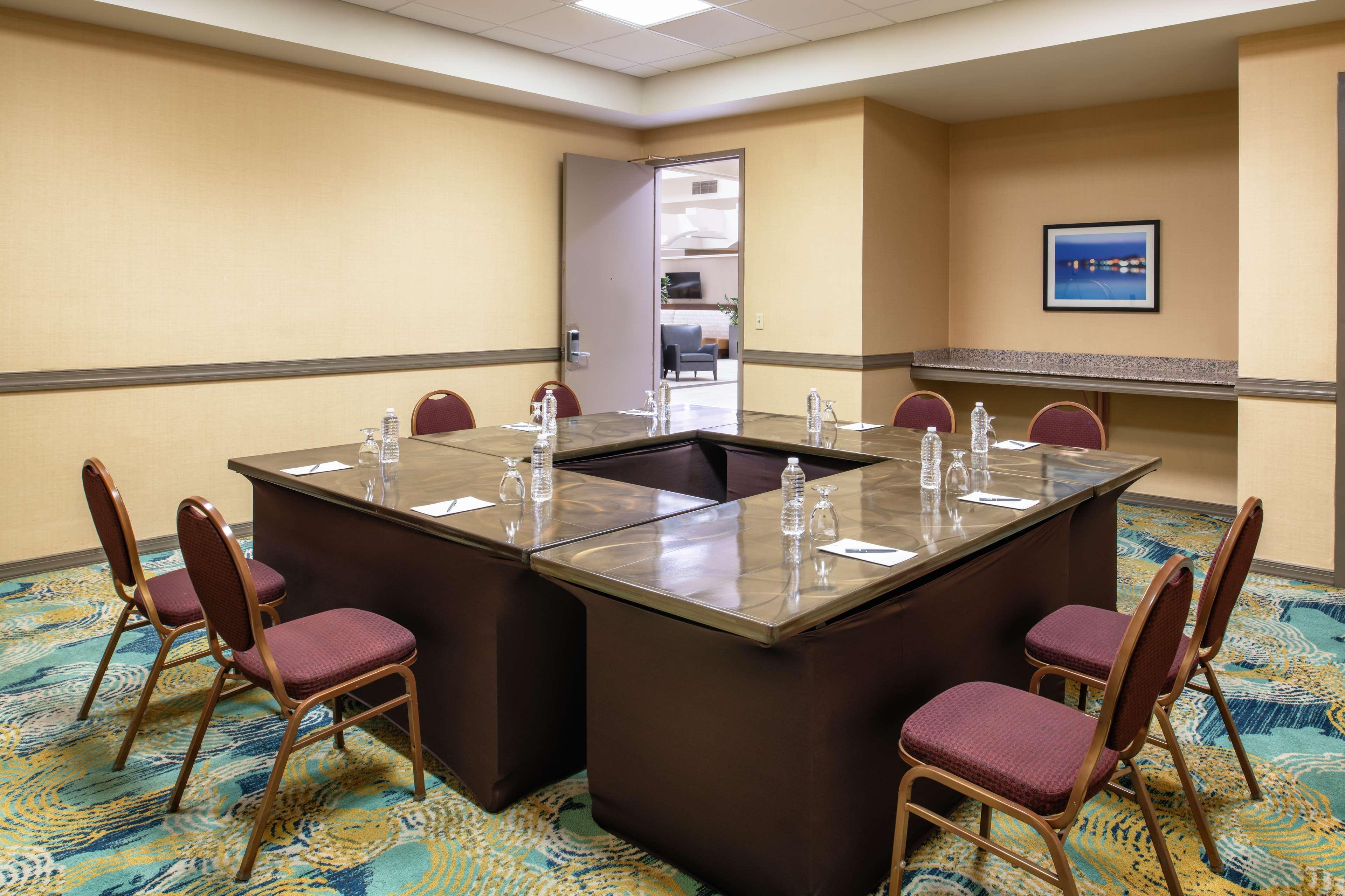 Embassy Suites By Hilton Seattle - Tacoma International Airport Tukwila Extérieur photo
