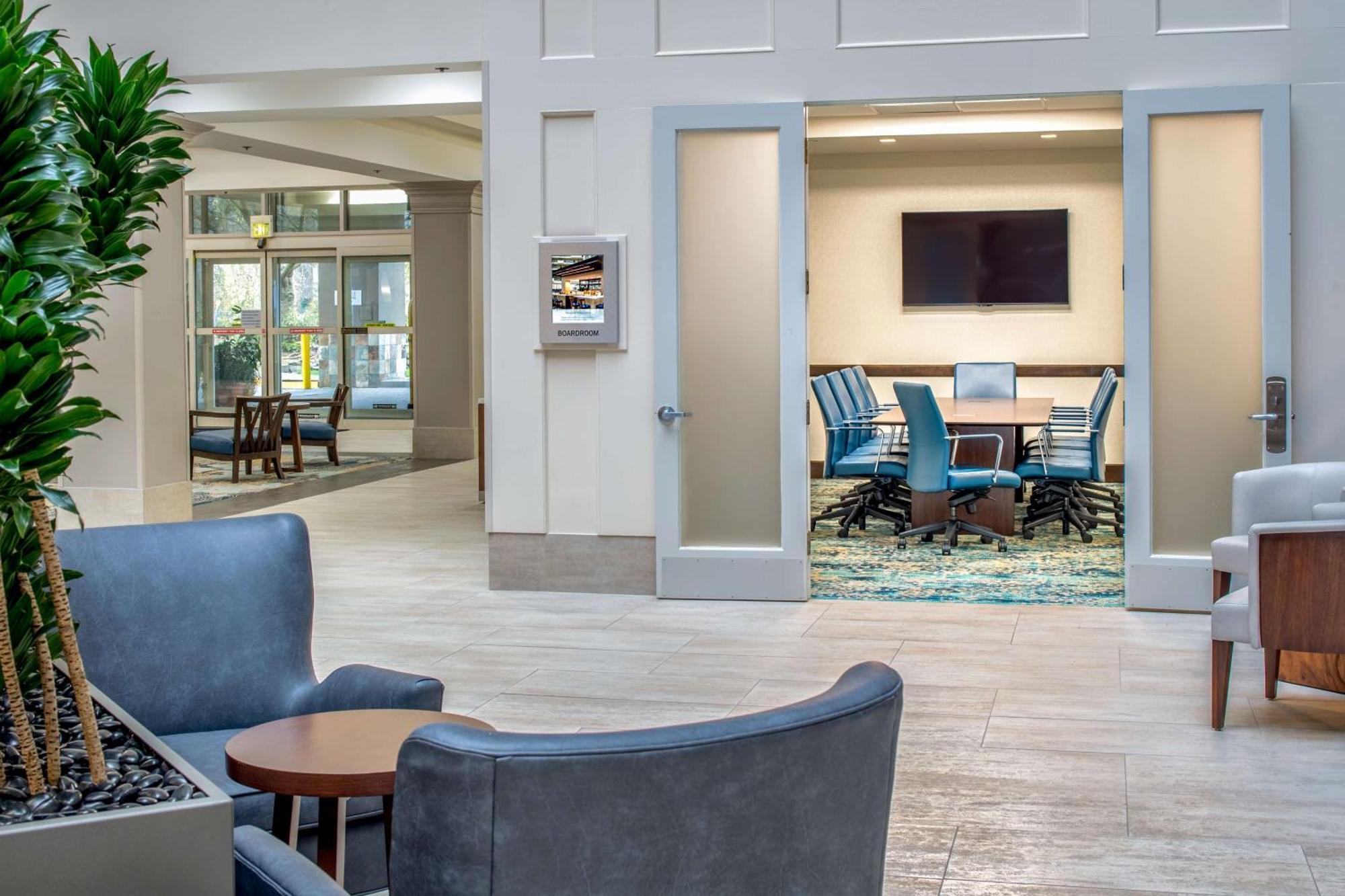 Embassy Suites By Hilton Seattle - Tacoma International Airport Tukwila Extérieur photo