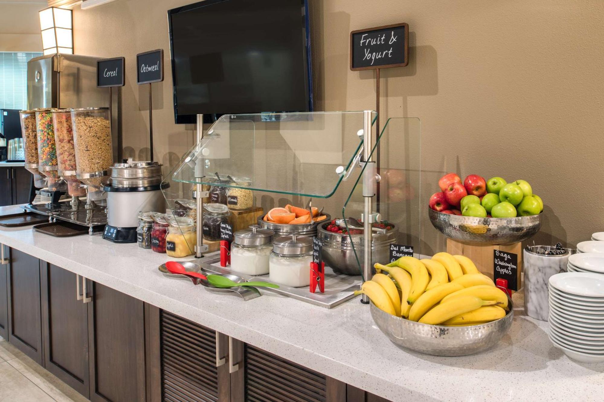 Embassy Suites By Hilton Seattle - Tacoma International Airport Tukwila Extérieur photo